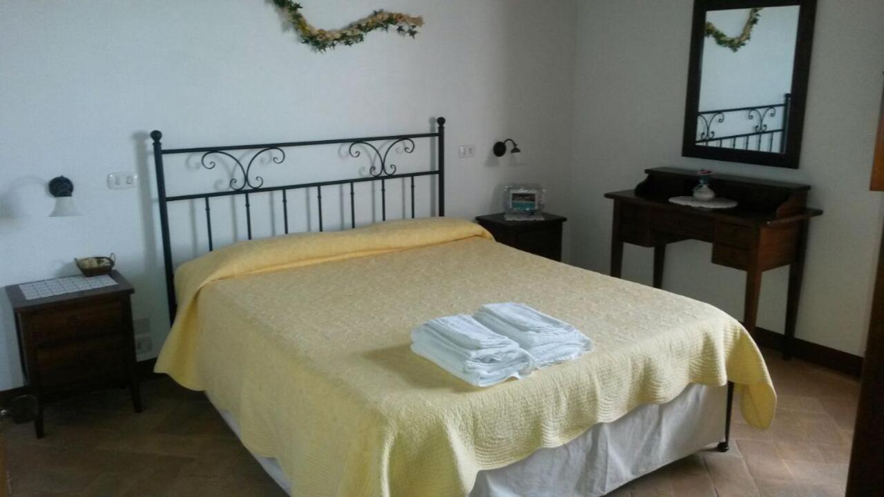 Gli Archi Di Corsanello Apartment Siena Ngoại thất bức ảnh
